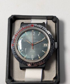 vostok-komandirskie-orologio-russo-quadrante-griglia-verde-cassa-plastica