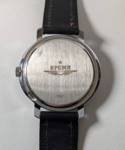 orologio-russo-vremia-cccp-quadrante-nero-stella-rossa
