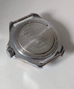 vostok-komandirskie-rising-sun-orologio-sovietico-con-scala-rossa-e-ghiera-bicolore