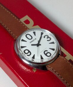 raketa-big-zero-orologio-sovietico-con-numeri-grandi-e-quadrante-bianco