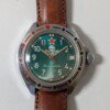 Vostok Komandirskie Paratrooper – Meccanico Manuale 2414 – custodia originale – Grade B 19 vostok-komandirskie-paratrooper-transizionale-orologio-russo-con-quadrante-verde-e-logo-avio