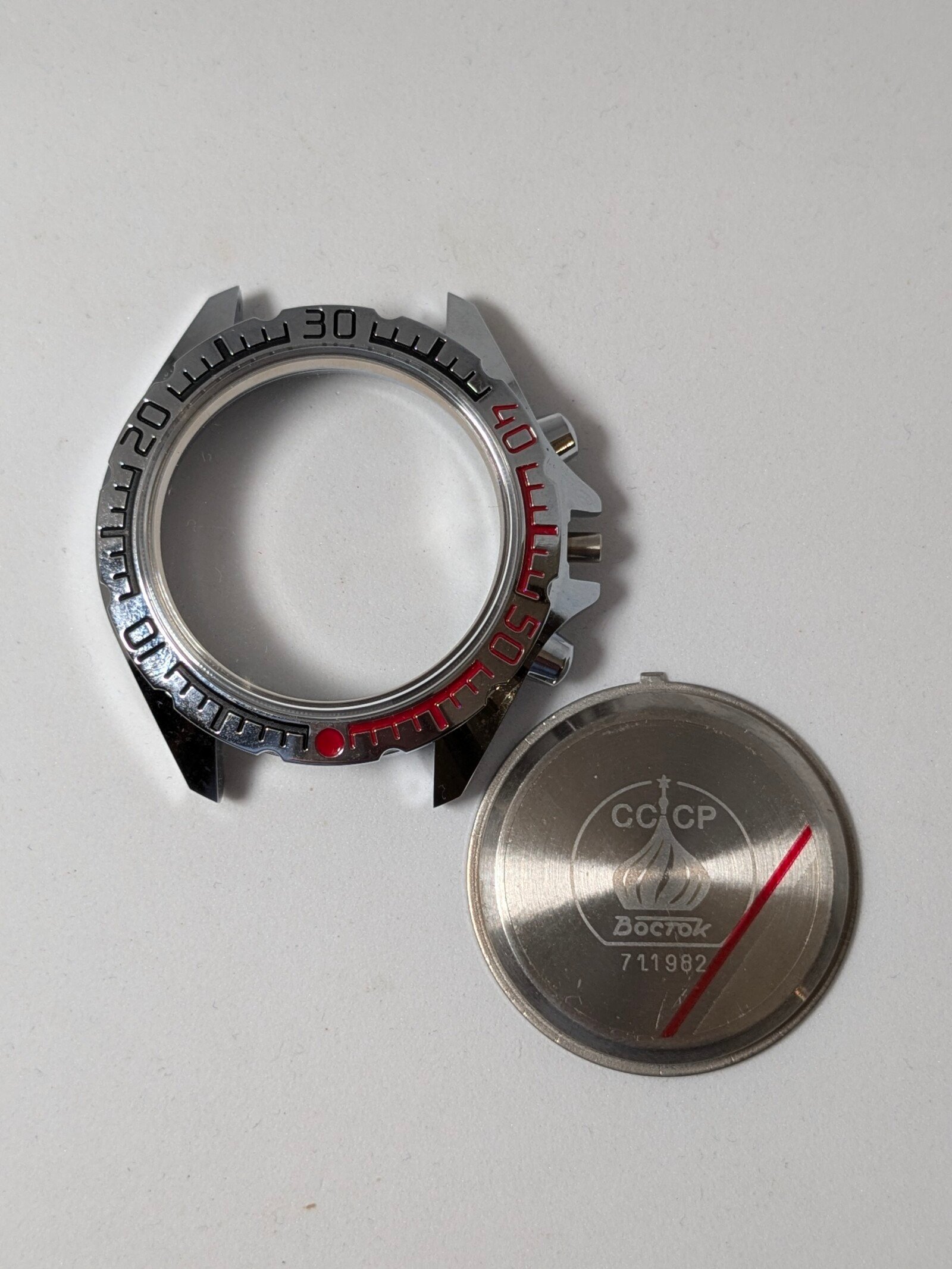 Cassa Ricambio per Cronografo Vostok Komandirskie Prima Serie – Fondello Incluso – Grade A 1 Cassa Ricambio per Cronografo Vostok Komandirskie Prima Serie – Fondello Incluso – Grade A