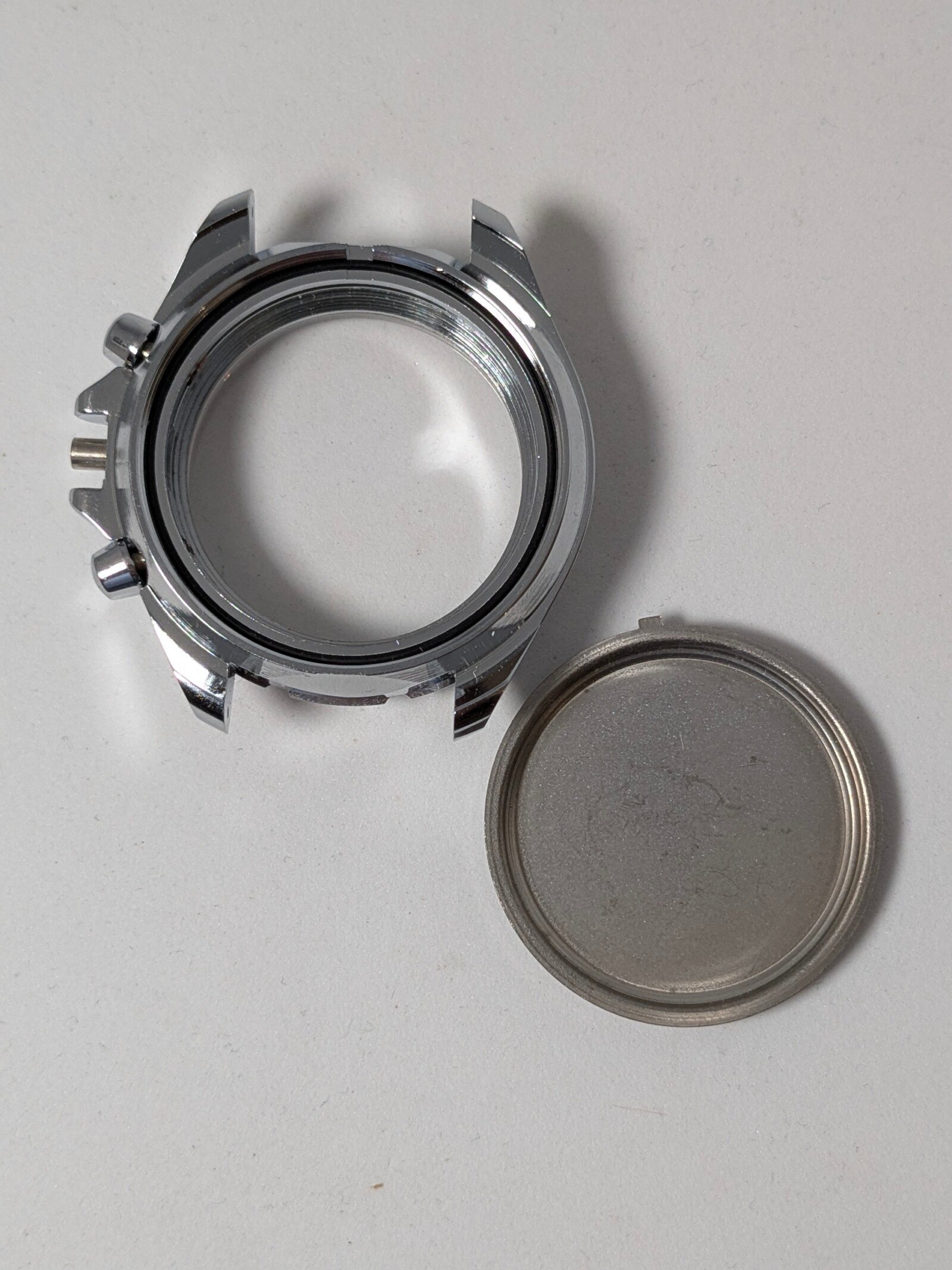 Cassa Ricambio per Cronografo Vostok Komandirskie Prima Serie – Fondello Incluso – Grade A 2 Cassa Ricambio per Cronografo Vostok Komandirskie Prima Serie – Fondello Incluso – Grade A - immagine 2
