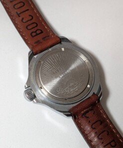 Orologio Vostok komandirskie Tank transizionale con cinturino e custodia 20 Orologio Vostok Komandirskie Tank russo
