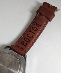 Orologio Vostok komandirskie Tank transizionale con cinturino e custodia 15 Orologio Vostok komandirskie Tank russo