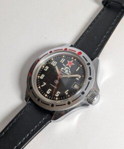 Orologio Vostok komandirskie Tank quadrante nero meccanico manuale - Grade C 10 Orologio Vostok komandirskie Tank russo