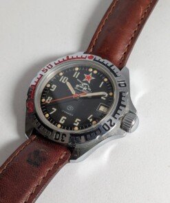 Orologio Vostok komandirskie Tank transizionale con cinturino e custodia 13 Orologio Vostok Komandirskie Tank russo