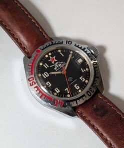 Orologio Vostok komandirskie Tank transizionale con cinturino e custodia 21 Orologio Vostok Komandirskie Tank russo