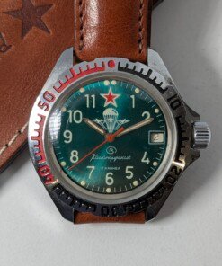Vostok komandirskie Paratrooper