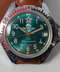Orologio Vostok komandirskie Paratrooper transizionale con cinturino e custodia 15 Vostok komandirskie Paratrooper