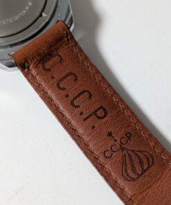 Orologio Vostok komandirskie Paratrooper transizionale con cinturino e custodia 21 Vostok komandirskie Paratrooper