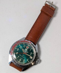 Orologio Vostok komandirskie Paratrooper transizionale con cinturino e custodia 19 Vostok komandirskie Paratrooper