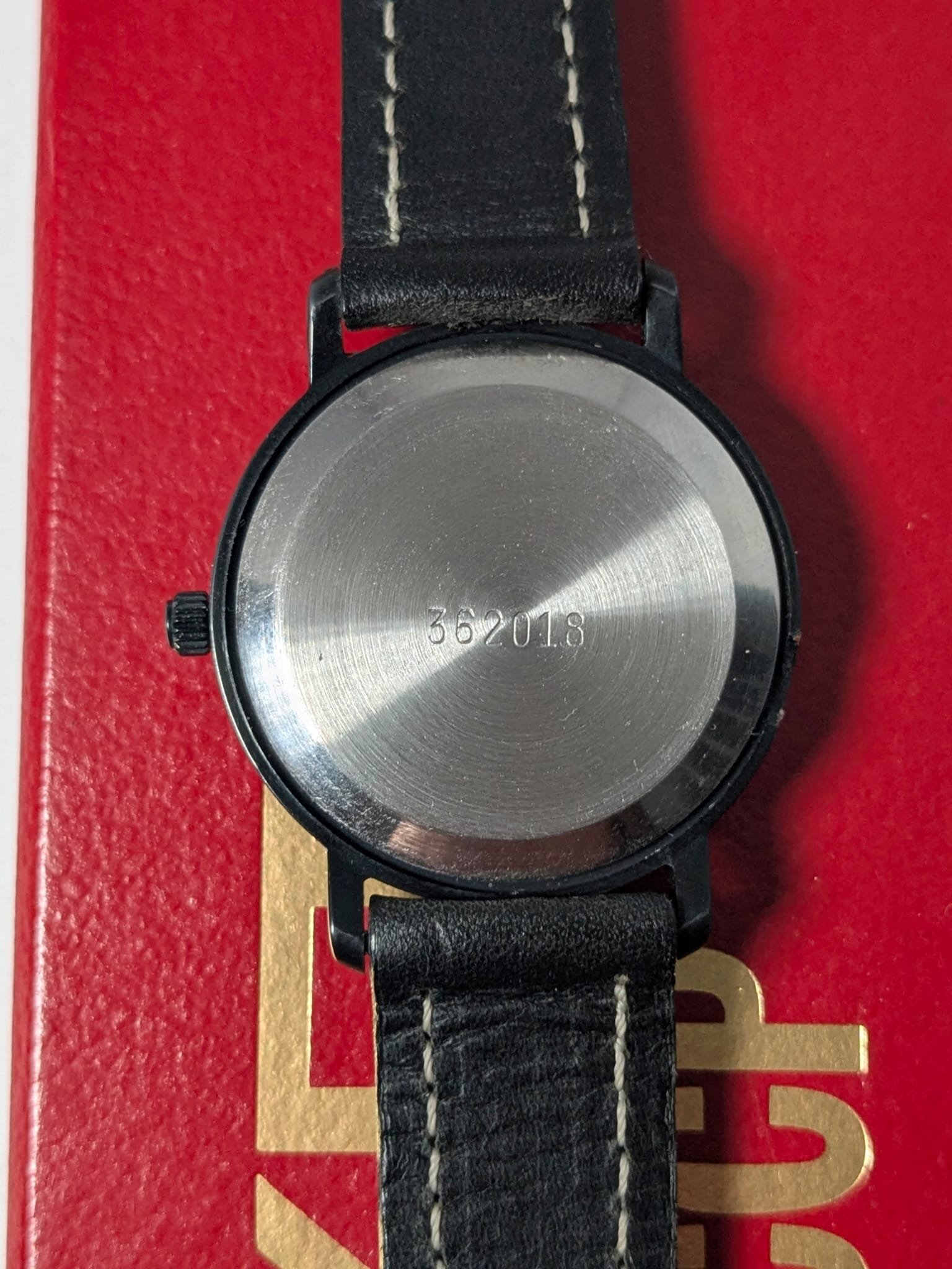 Orologio sovietico Raketa Copernicus Nero con scatola cinturino garanzia originali - Grade A 2 orologio sovietico Raketa Copernicus nero