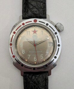 Vostok Komandirskie Paratrooper sovietico con corona a ore 2