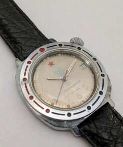 Vostok komandirskie Paratrooper 2414 corona a ore 2 - Grade B 10 Vostok Komandirskie Paratrooper sovietico con corona a ore 2