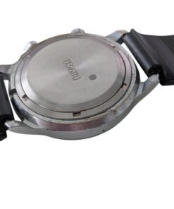 Orologio Poljot Alarm Calibro 2612.1 Anni 2000 Russia 13 Orologio russo vintage da collezione, fondello metallico con numero seriale 03680 e cinturino nero.