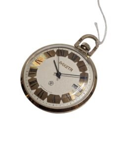 Orologio da tasca sovietico Raketa con marchio di qualità GOST - Grade B 15 Orologio da tasca vintage Raketa sovietico Made in USSR referenza 131, quadrante crema con numeri romani dorati e datario.