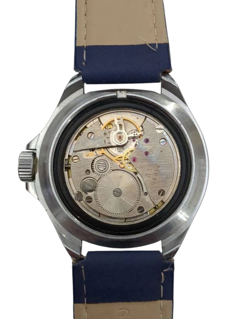 Vostok Komandirskie 2414 Sovietico anni '80 quadrante blu – Grade B 8 Vostok Komandirskie 2414 Sovietico anni '80 quadrante blu – Grade B - immagine 8