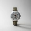 Orologio Shturmanskie cronografo vintage russo con quadrante argento, datario e cinturino verde, modello da collezione riferimento 266.